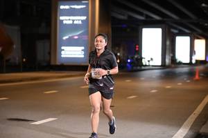 BIB: 1304
                            <button type="button" onclick="openModal(18796944)" class="btn btn-primary btn-sm float-right btn-popup" data-toggle="modal" data-target=".modal-high-quality">
                        <i class="fas fa-shopping-cart"></i> Add to Cart
                    </button>
                                            <button type="button" onclick="isThisMe(18796944, true)" class="btn btn-success btn-sm float-right btn-popup btn-isme hidden" data-toggle="tooltip" data-placement="bottom" title="นี่คือรูปของคุณใช่ไหม คลิกที่นี่เพื่อเอาเข้าอัลบั้ม">
                        <i class="fas fa-plus"></i> Add to album
                    </button>
                    <button type="button" onclick="isThisMe(18796944, false)" class="btn btn-warning btn-sm float-right btn-popup btn-isnotme hidden">
                        <i class="fas fa-ban"></i> Remove from album
                    </button>